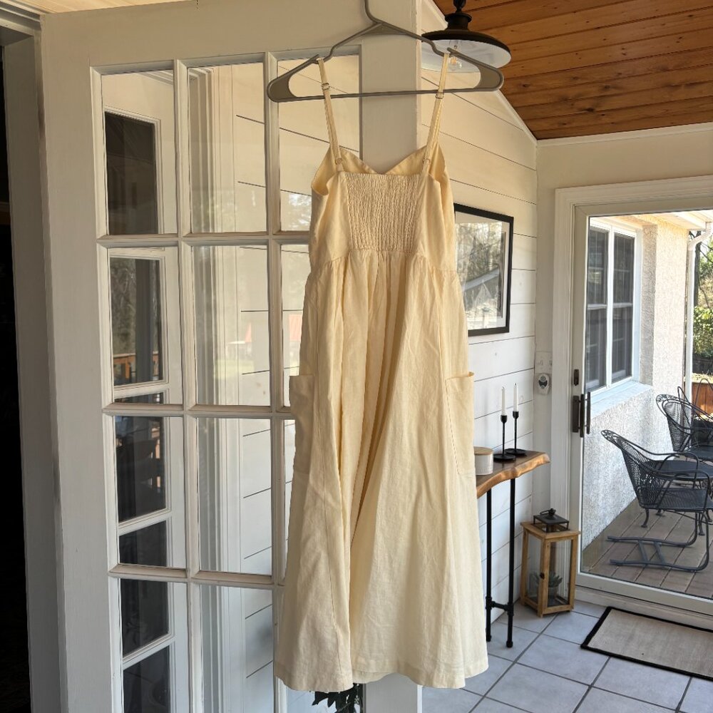 Urban Outfitters Ivory Button Dress - Size Small - Picture 3 of 4